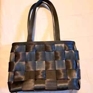 Harvey's seat belt bag